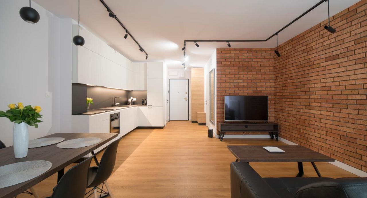 Villa Wenecja Apartament ALBERO Poznań Esterno foto